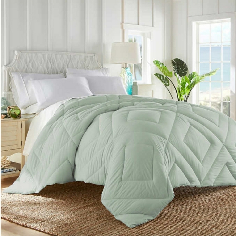 6)Tommy bahama waterwashed comforter